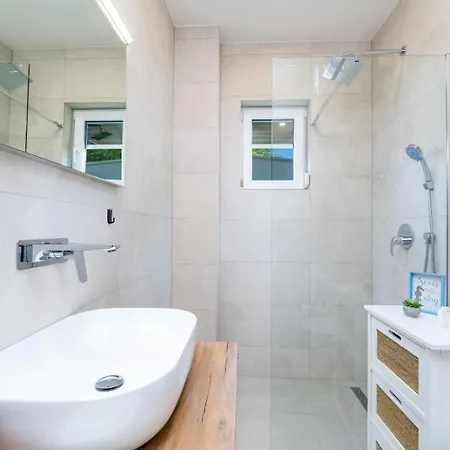 Apartamento Sunny Place With Pool