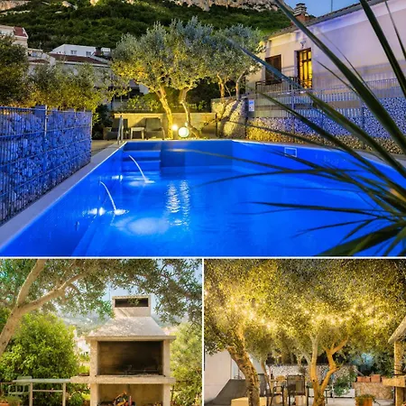 Sunny Place With Pool Apartment Krvavica